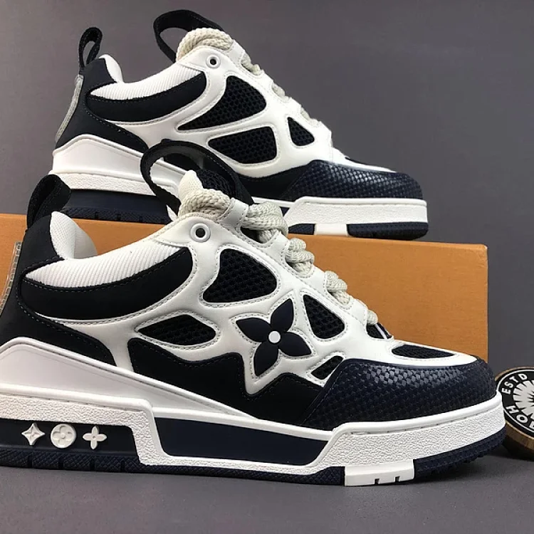 LOUIS VUITTON SNESKER