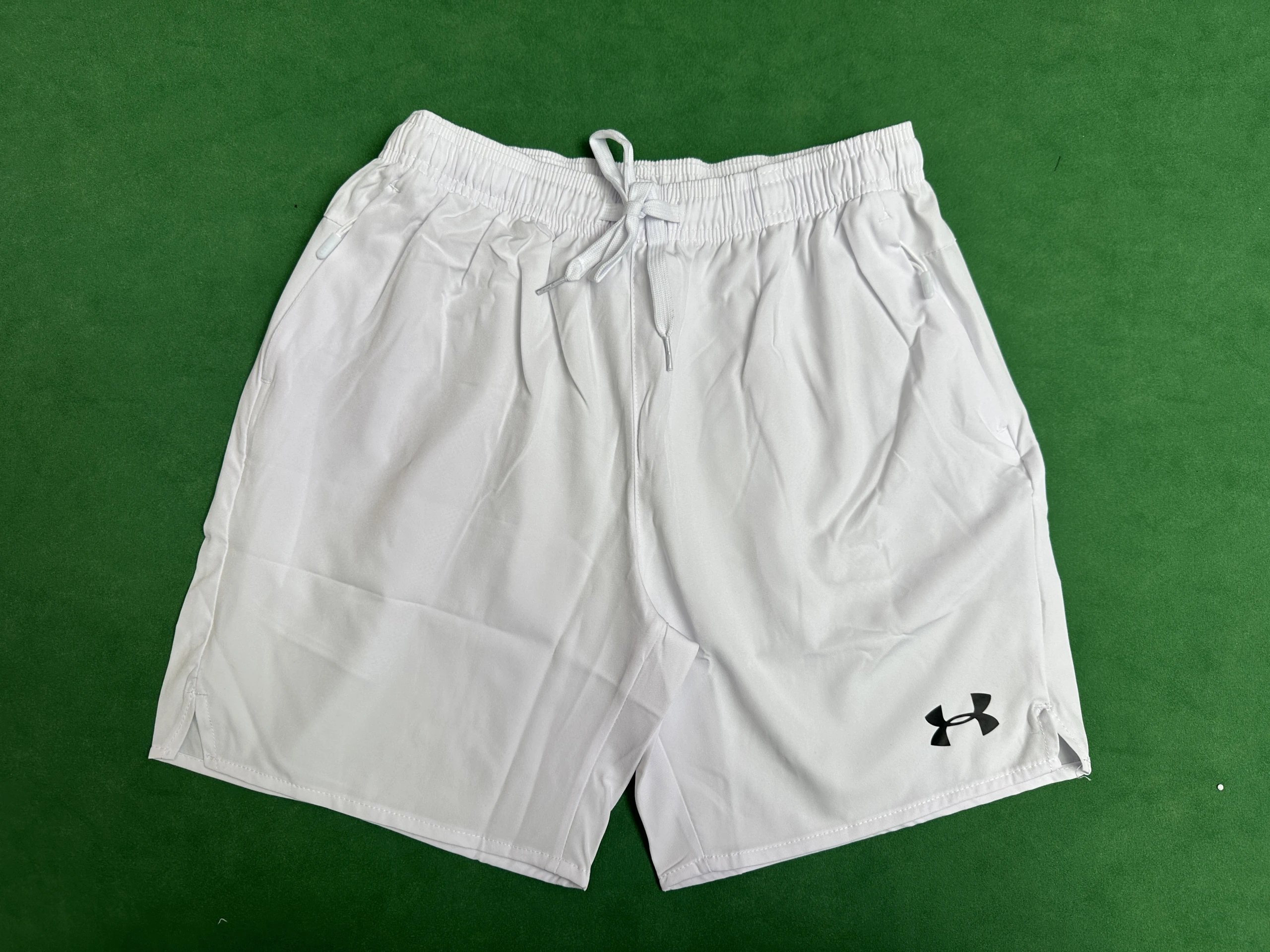 Nike/Under Armor short T-shirt 