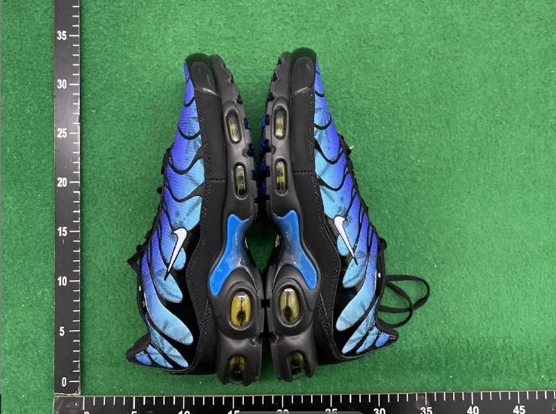 Nike TN  High version