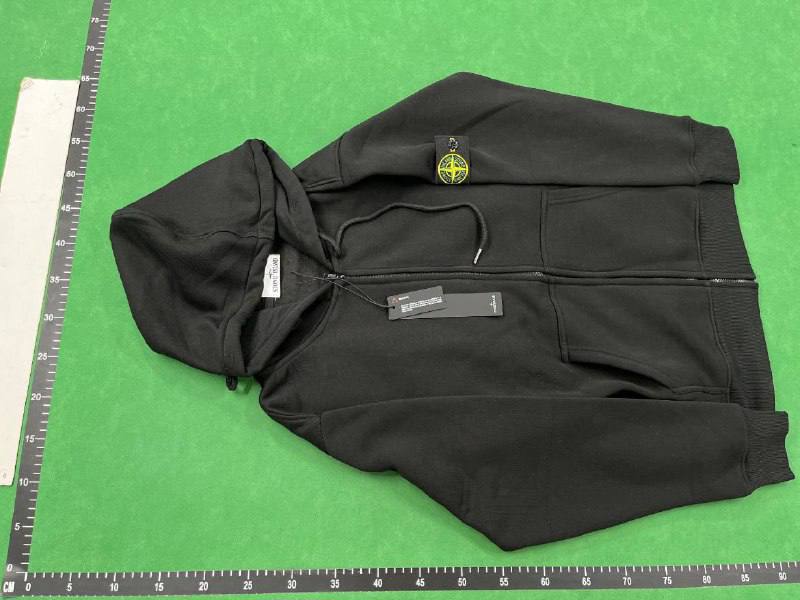 Stone Island Hoodie（29 models）