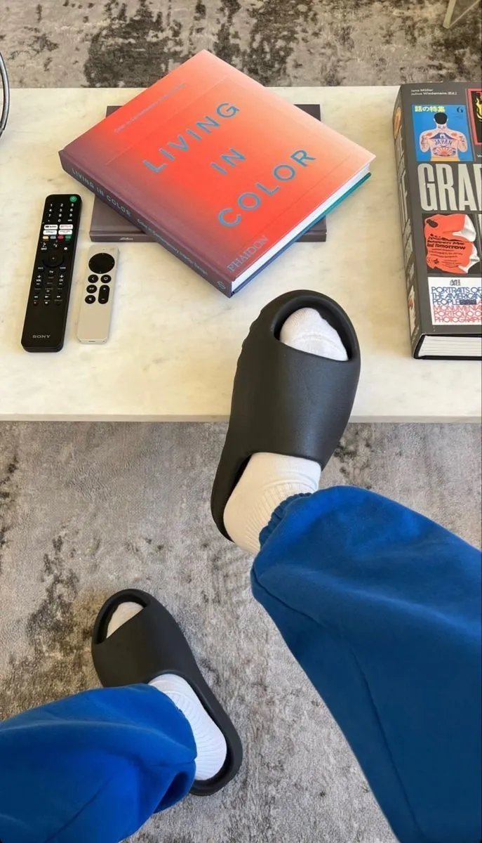 Yeezy Slippers（Factory direct sales）