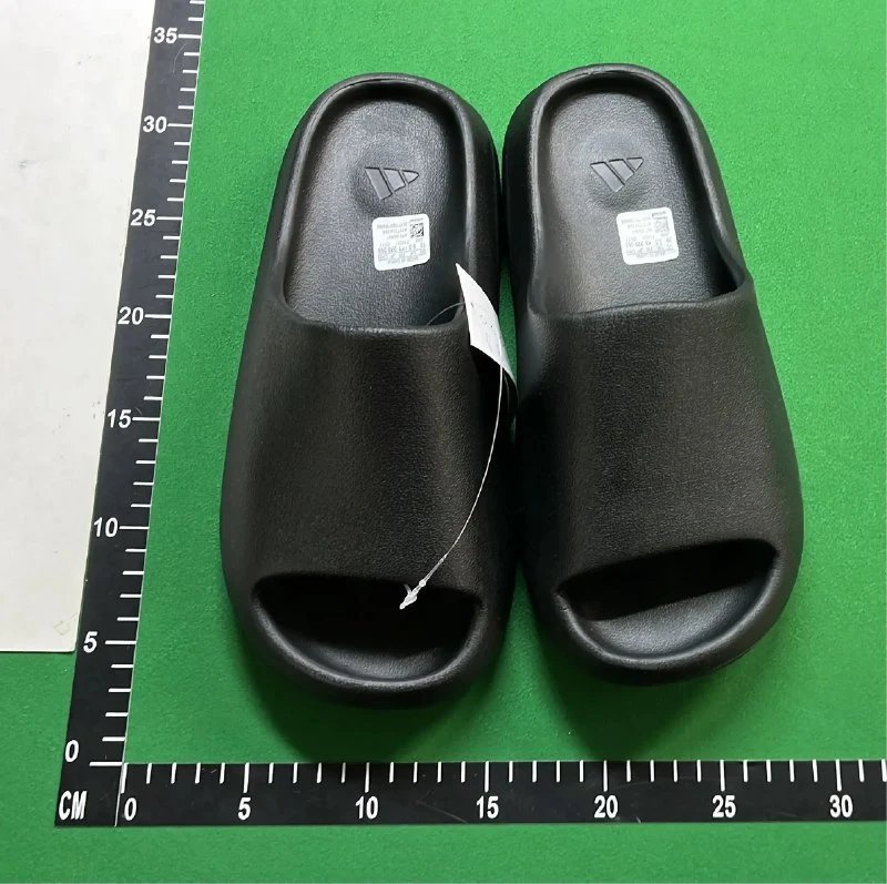 Yeezy Slippers（Factory direct sales）