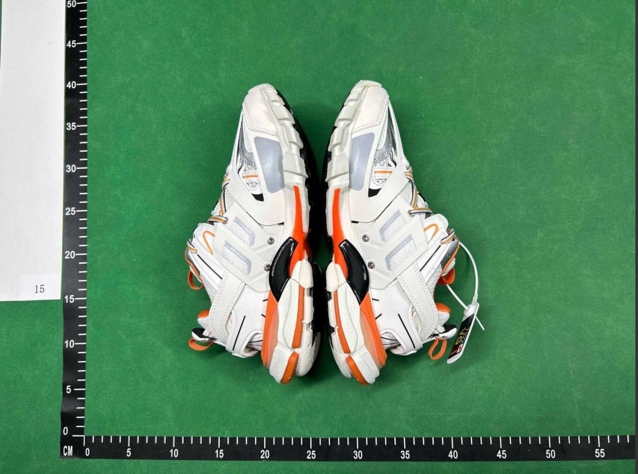 Balenciaga track led