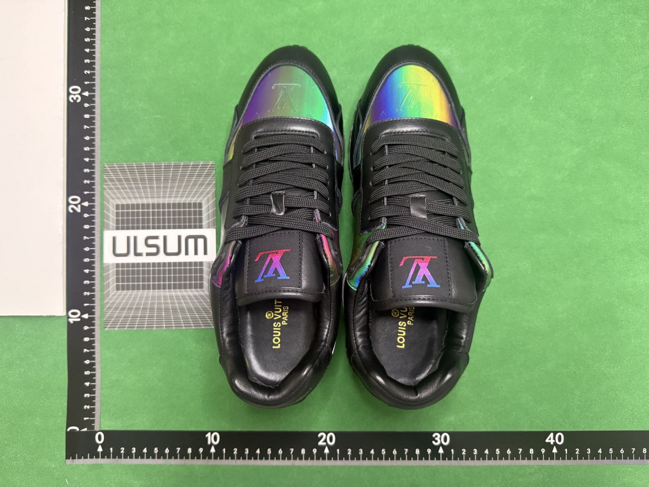 Louis vuitton run away shoes color change