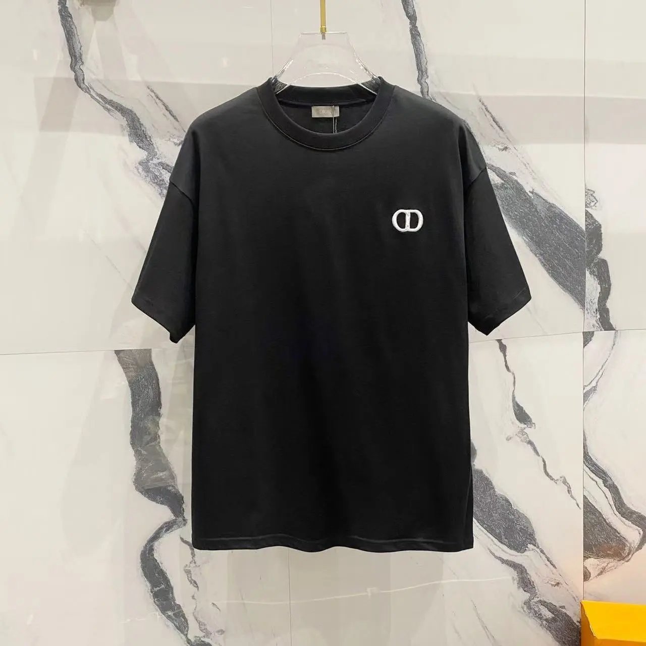 DIOR T-shirt