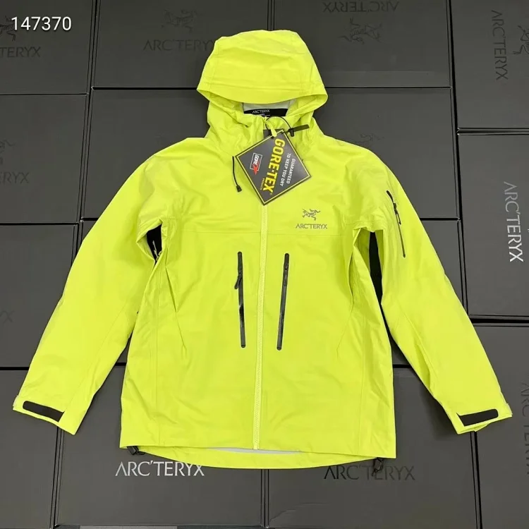  ARC’TERYX SV-7