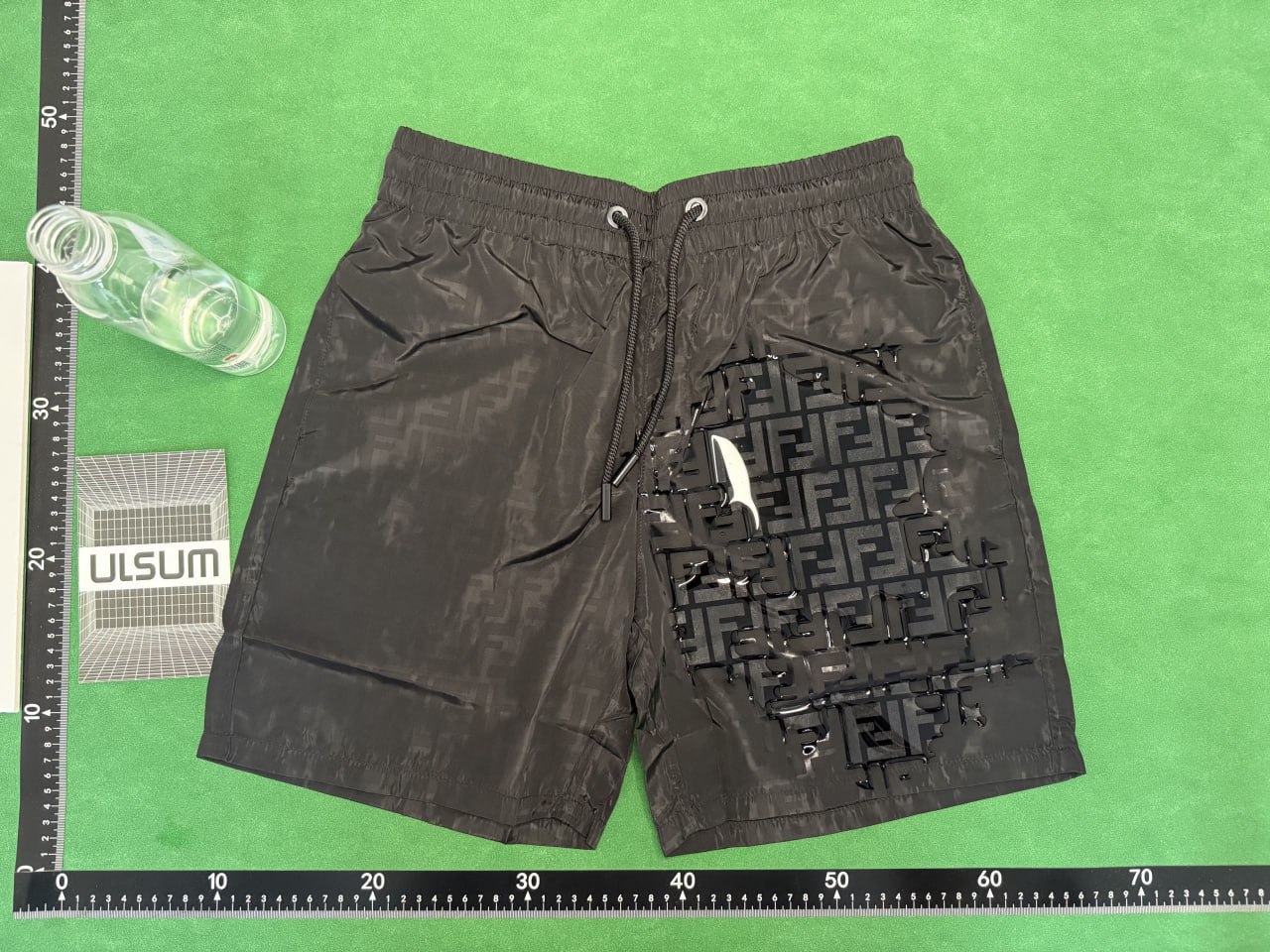 Fendi shorts (logo appears when in contact with water)\LV\Burberry\Moncler\Corteiz\Ralph Lauren shorts\Beach shorts
