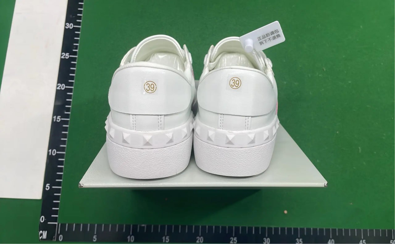 VALENTINO Rivet Casual Shoes