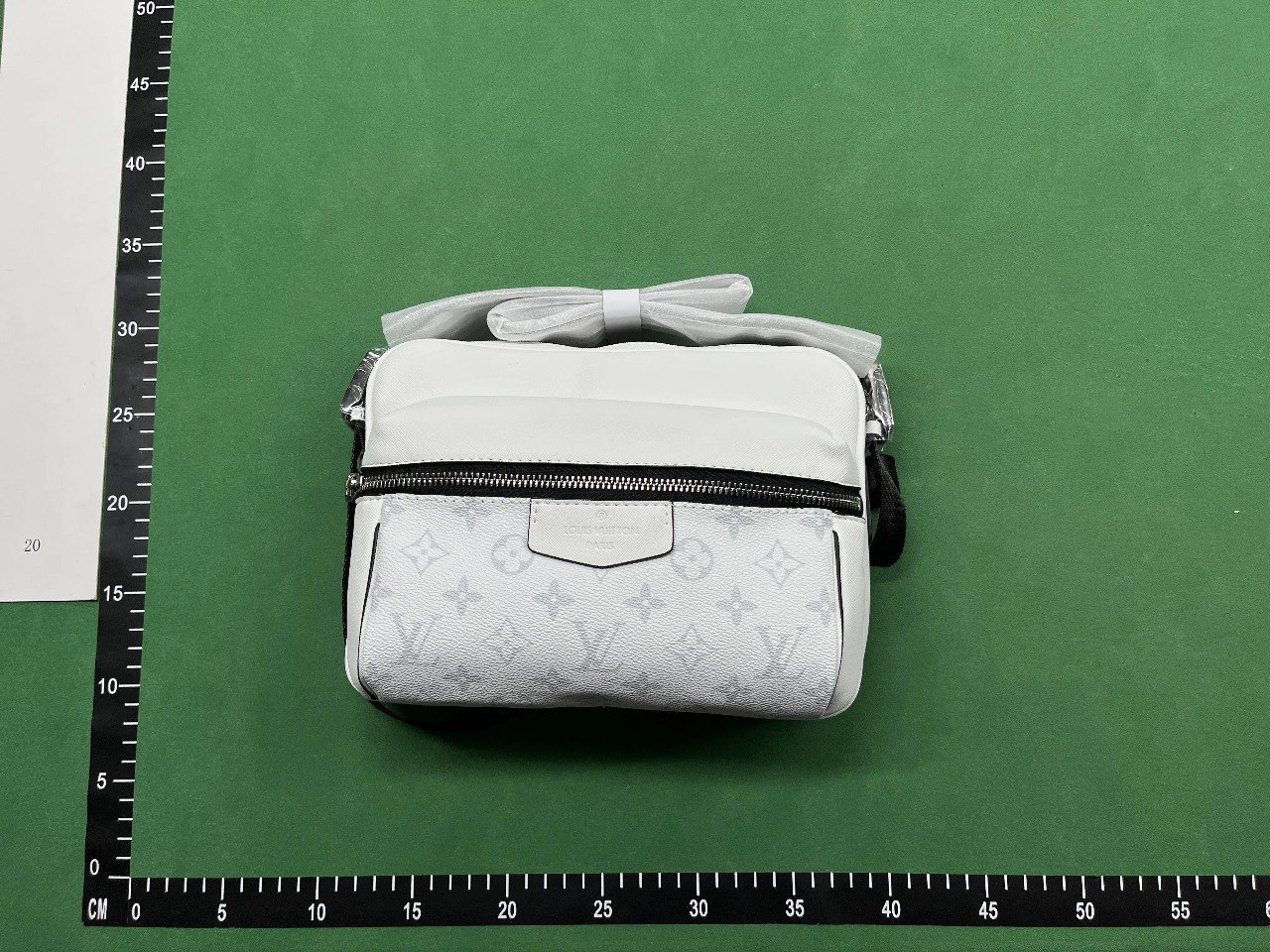 Louis Vuitton LV Messenger genuine leather bag