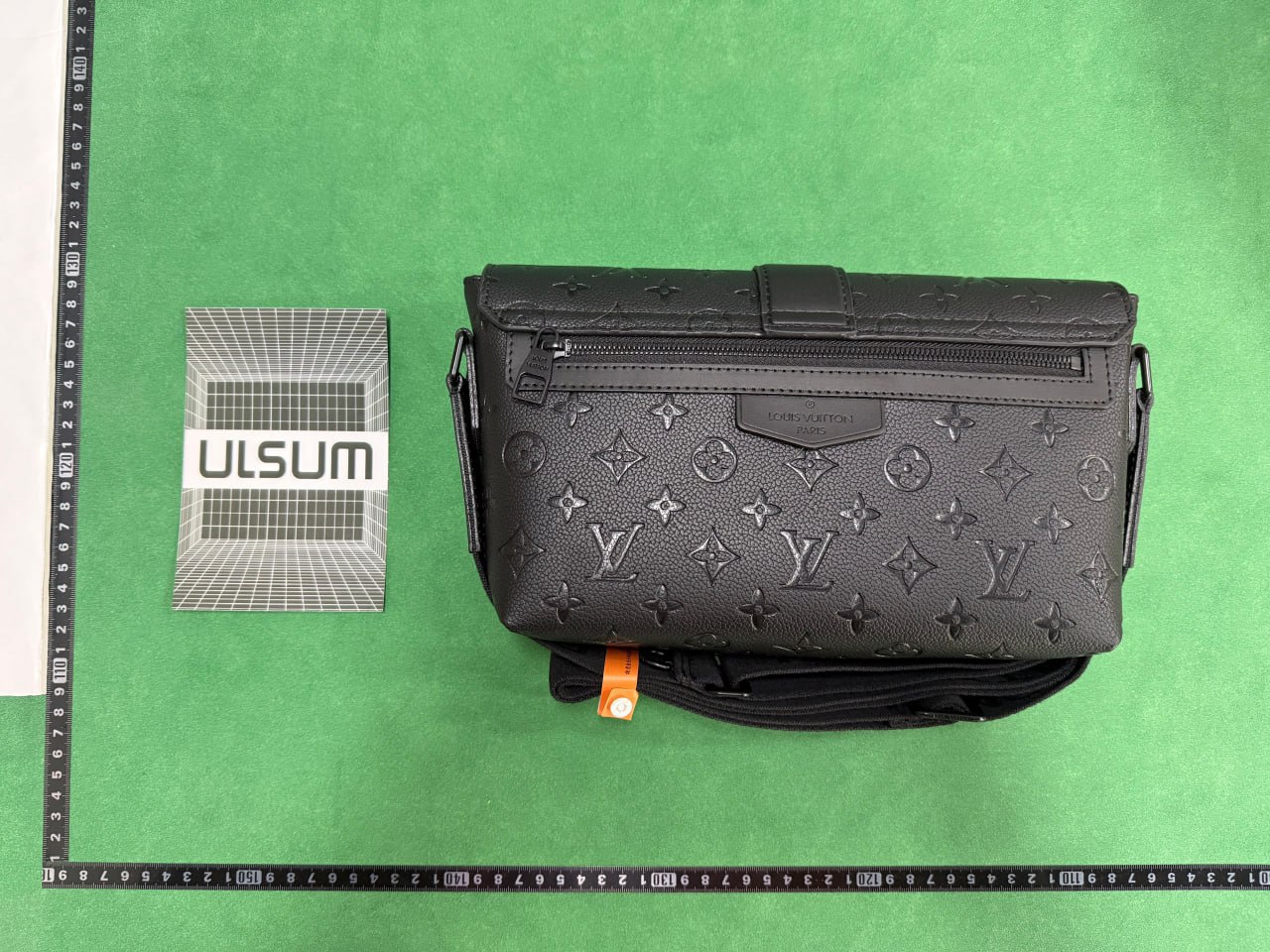 Louis Vuitton LV Messenger genuine leather bag