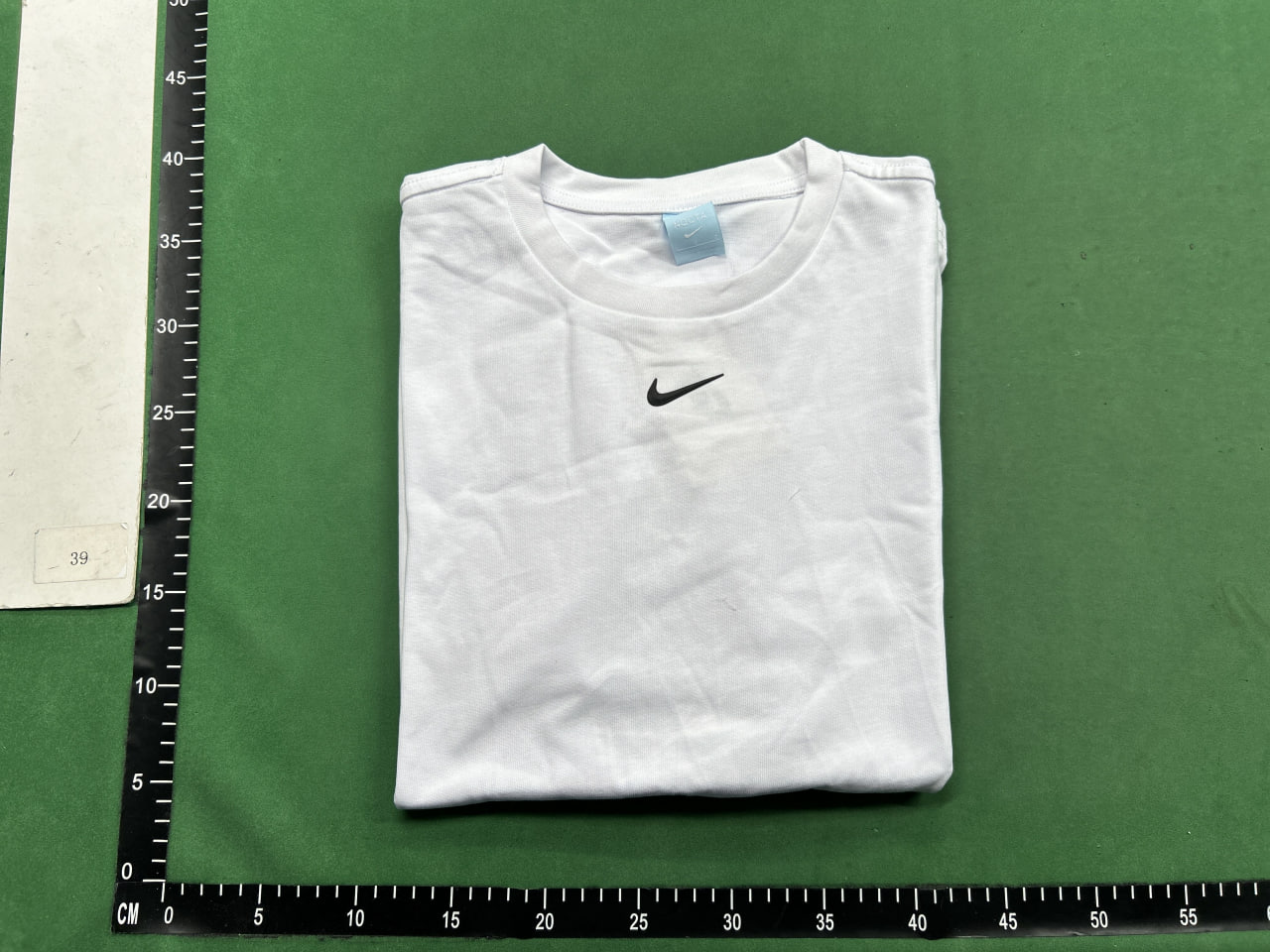 nike t-shirt