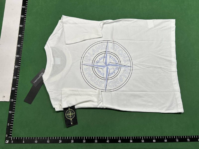 Stone Island T-shirt（30CP）
