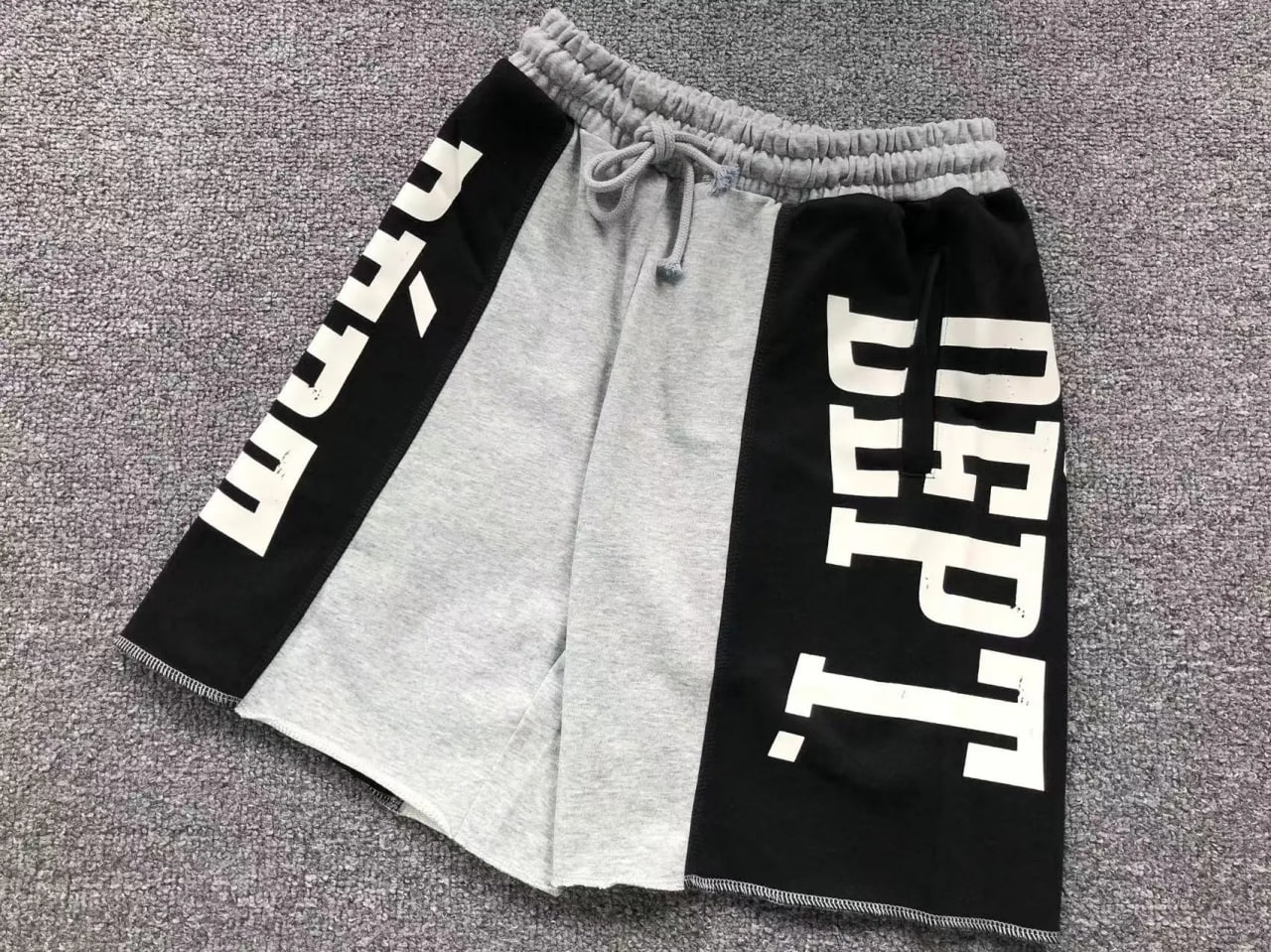 cortos gallery dept  Shorts