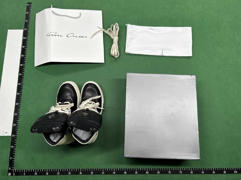 Rick on shoes  40 CP