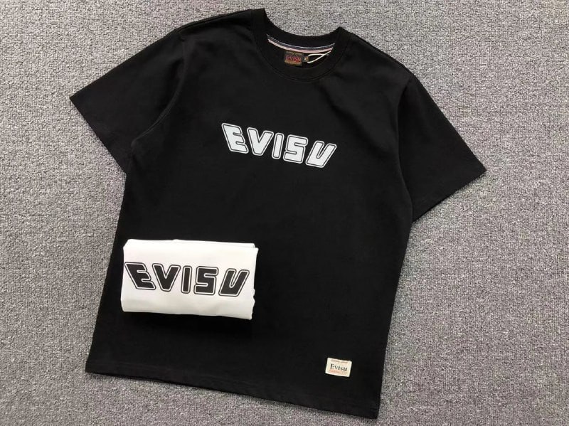    Evisu   T-shirt 