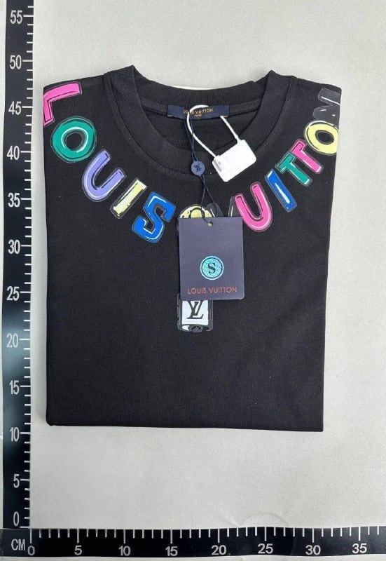 LV T-shirt