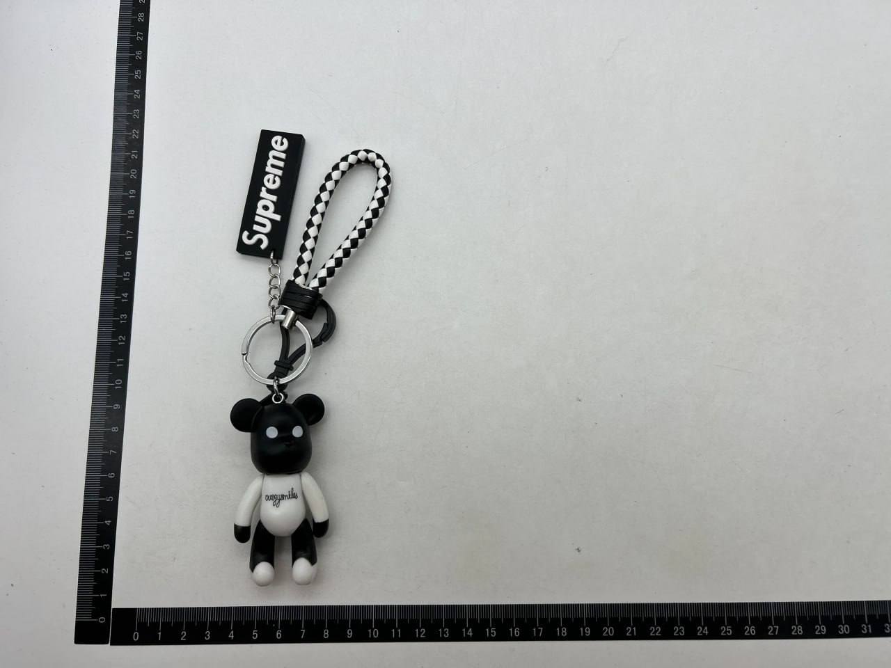 GLOOMY BEAR KEYCHAIN