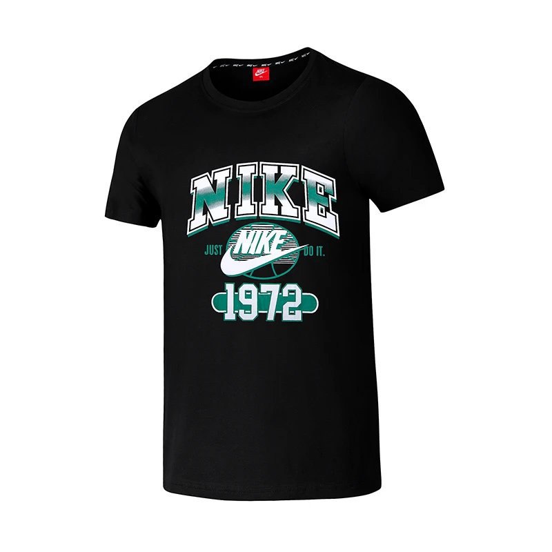 NIKE T-shirt