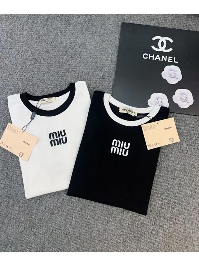MIUMIU T-SHIRT