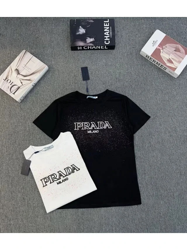 PRADA T-SHIRT