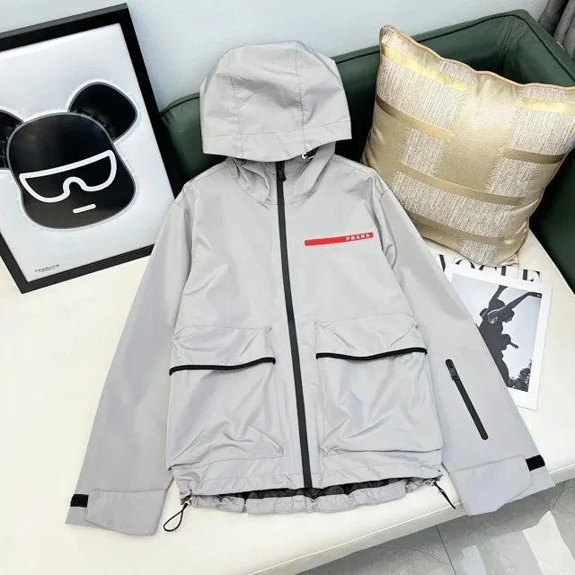 PRADA New Triangle Solid Color Round Neck Sweatshirt（12 styles)