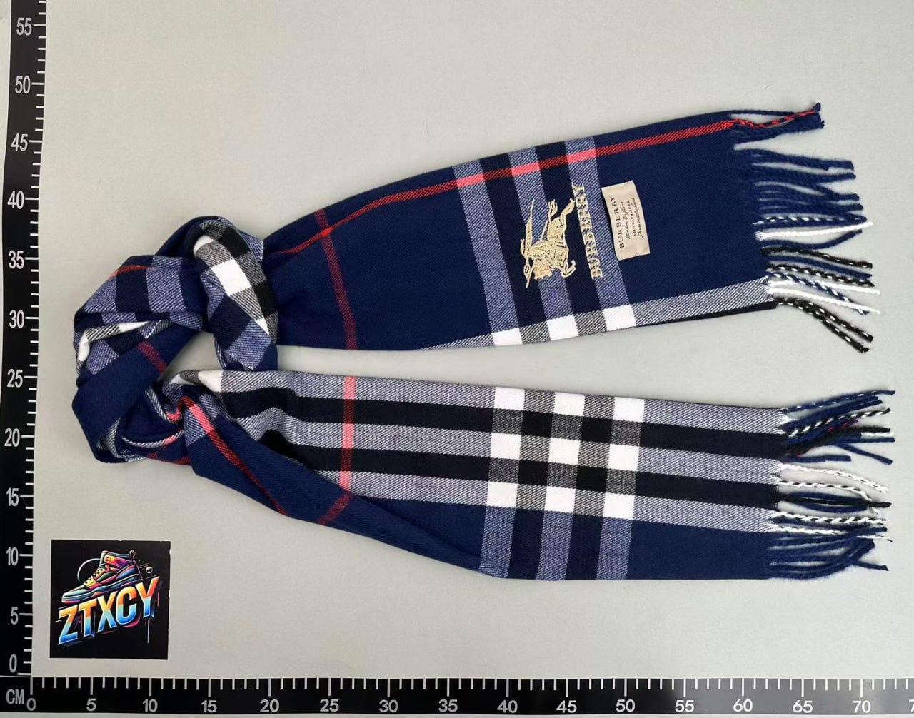  Burberry GUCCI Louis Vuitton scarf&Beanie