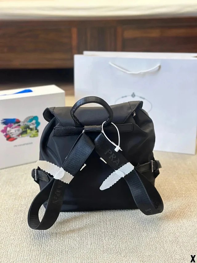 PRADA Backpacks Bags（10+styles)