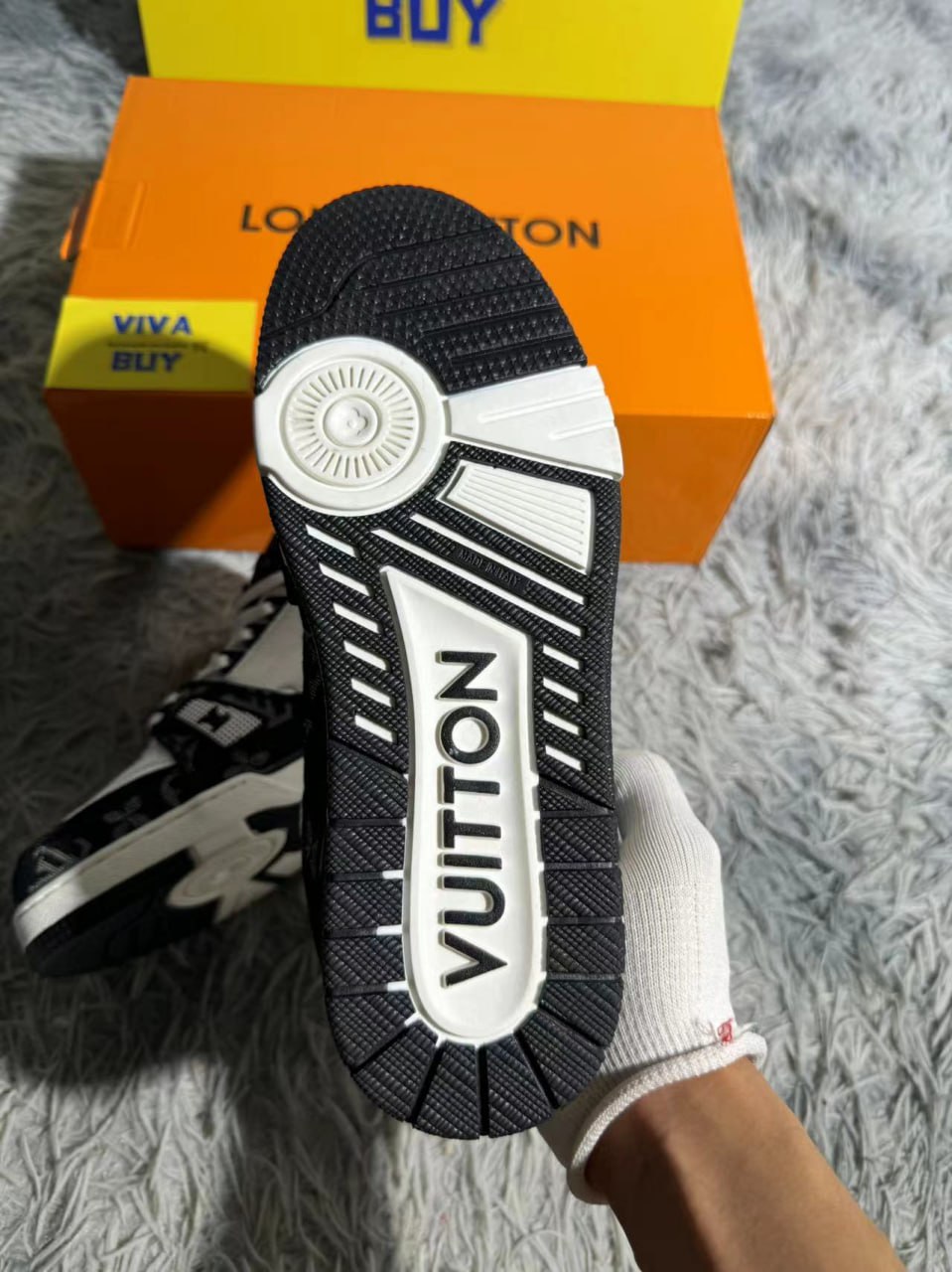  LV Trainer