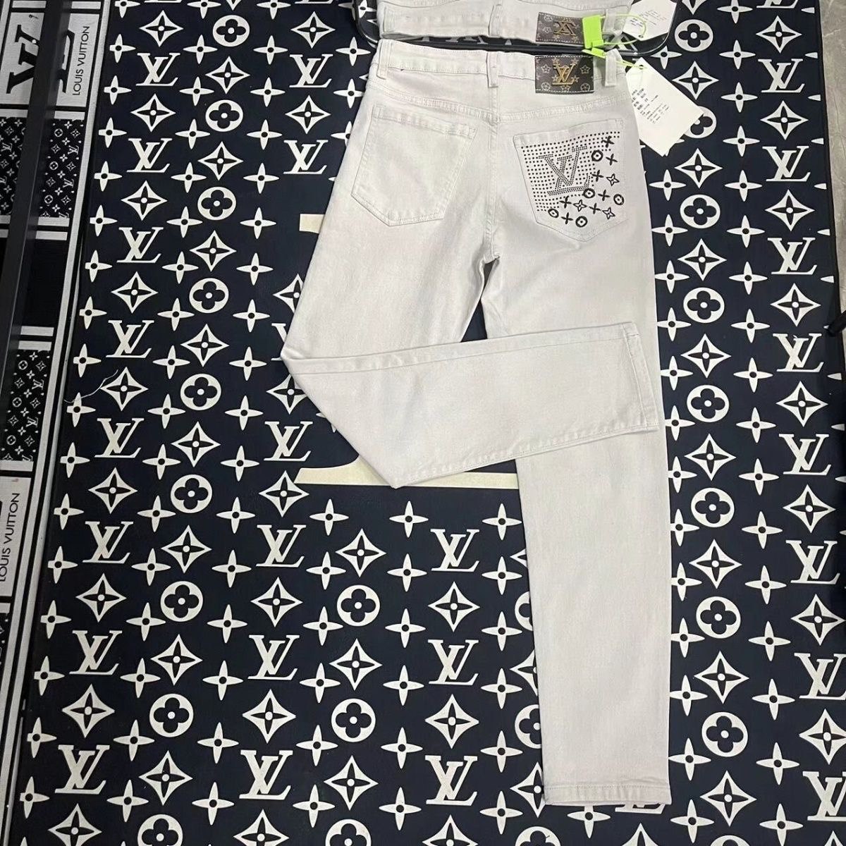 LV Golden Classic Jeans
